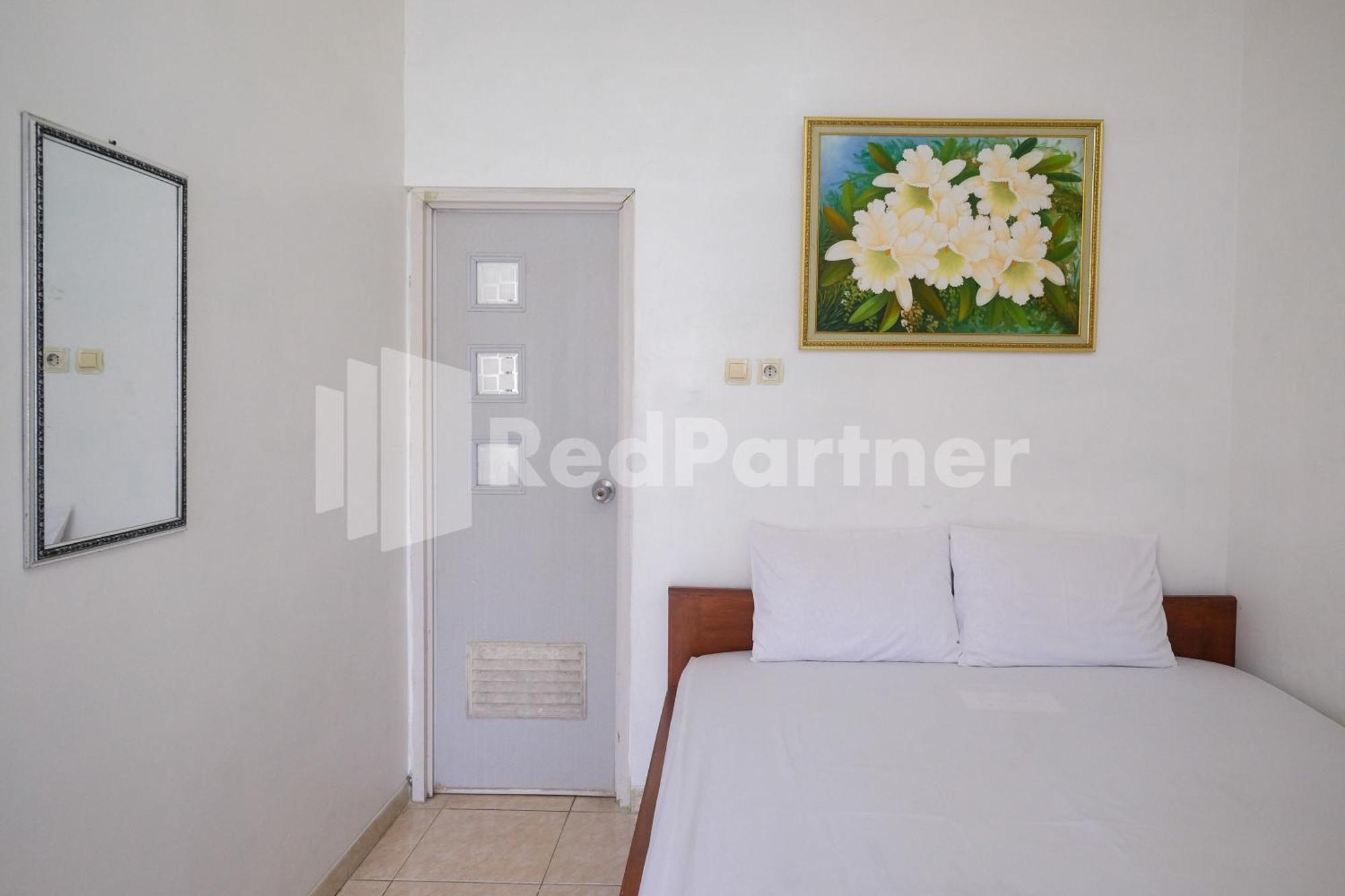 Giri Mulyo B Near Grojogan Sewu Mitra Reddoorz 2* Tawangmangu
